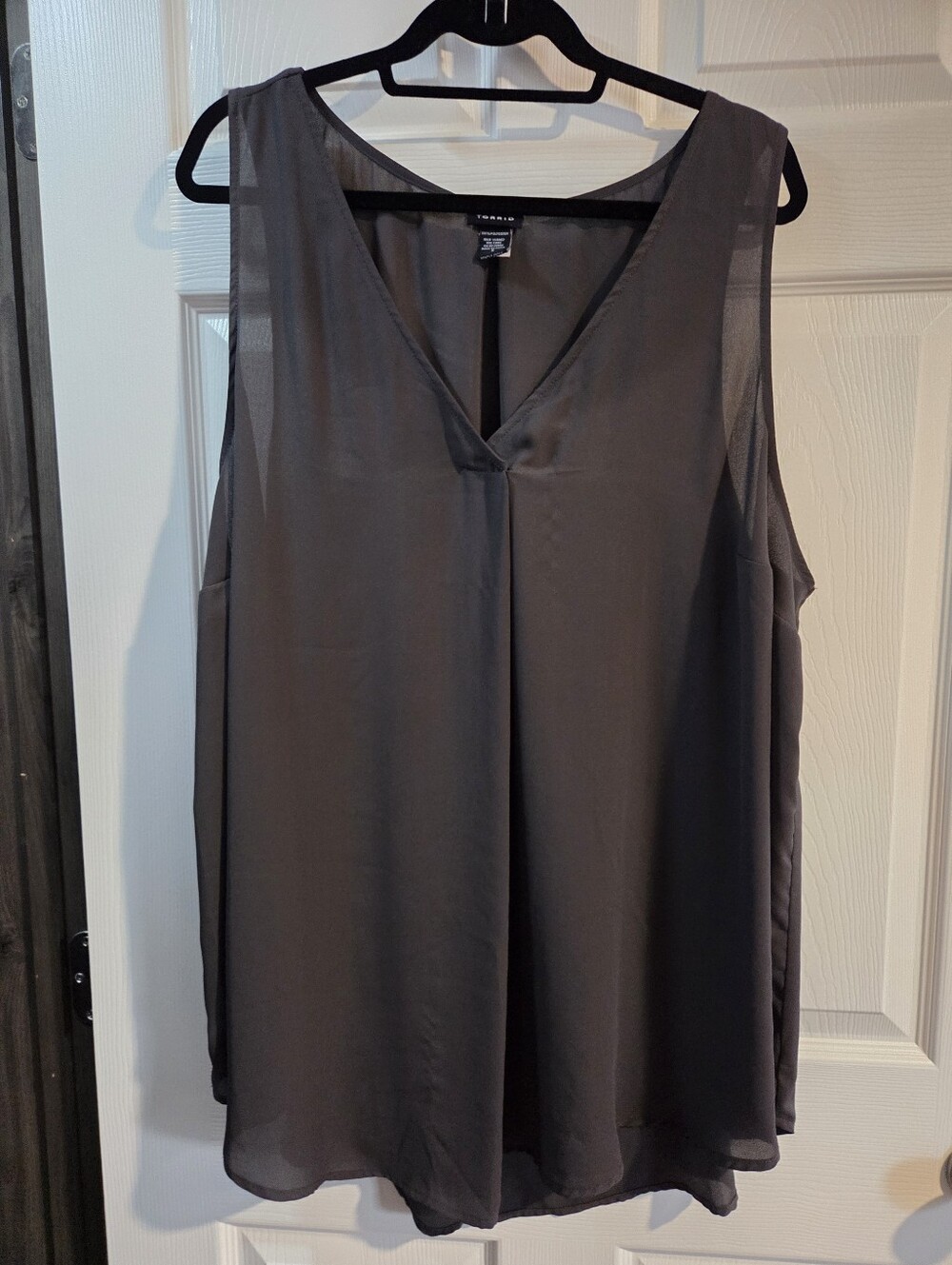Torrid Gray Sleeveless V-Neck Chiffon Camisole